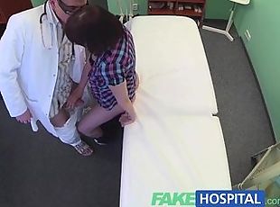 Doktor, Orál, Nemocnica